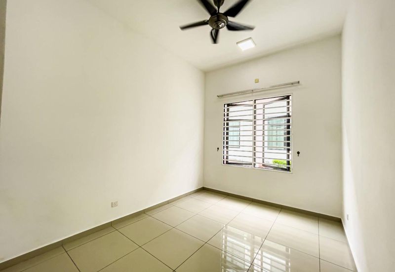 Cradleton @ Eco Majestic