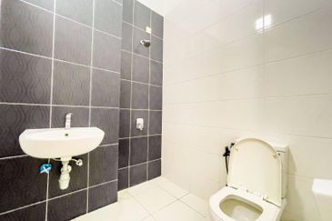 Cradleton @ Eco Majestic