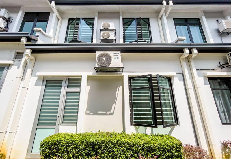 Cradleton @ Eco Majestic