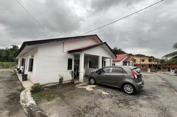 Kampung Sungai Merab