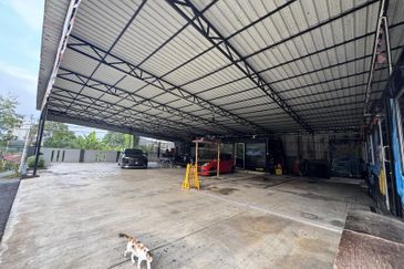 For Rent Building at Sungai Ramal Kajang Bangi Near Toll