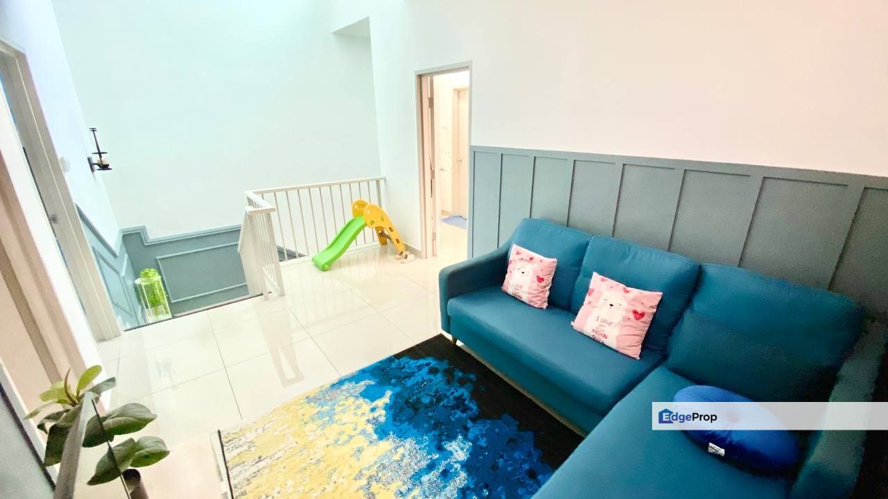 For SALE [Partial Furnished] Double Storey Intermediate Terrace House Taman Sempurna Jaya, Semenyih, Selangor, Semenyih