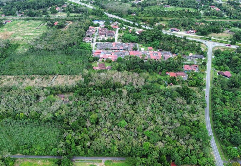 Tanah Untuk Dijual Kampung Bongek, Rembau Negeri Sembilan (Pertanian Status Kediaman)