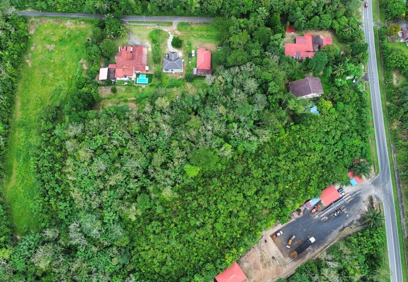 Tanah Untuk Dijual Kampung Bongek, Rembau Negeri Sembilan (Pertanian Status Kediaman)