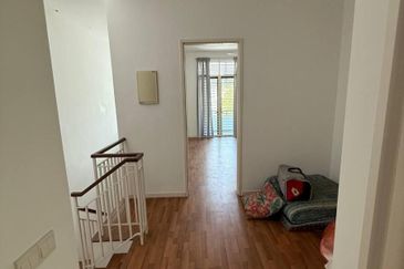 Cradleton @ Eco Majestic