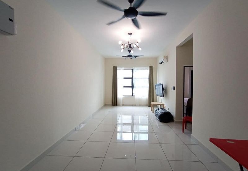 Aura Residence @ Precint 8