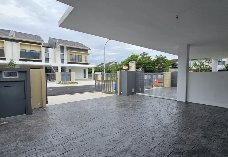 Tilia Encorp Cahaya Alam