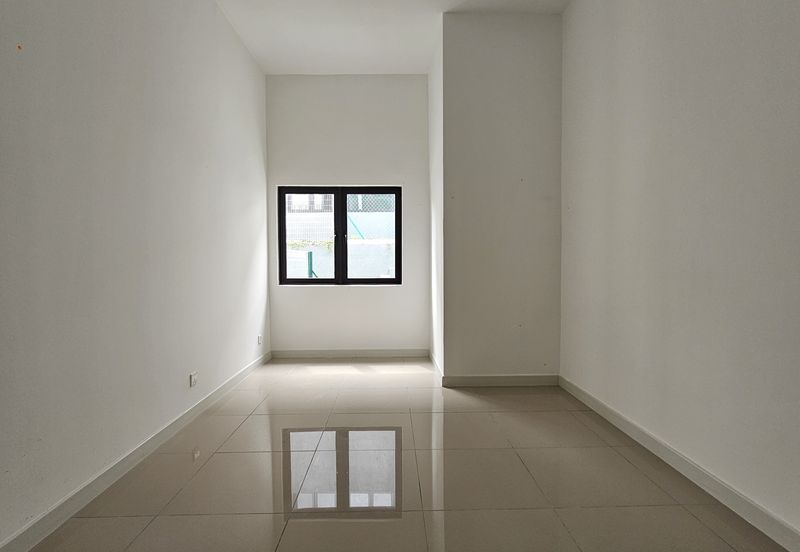 Tilia Encorp Cahaya Alam