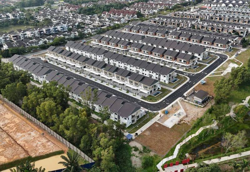 Tilia Encorp Cahaya Alam