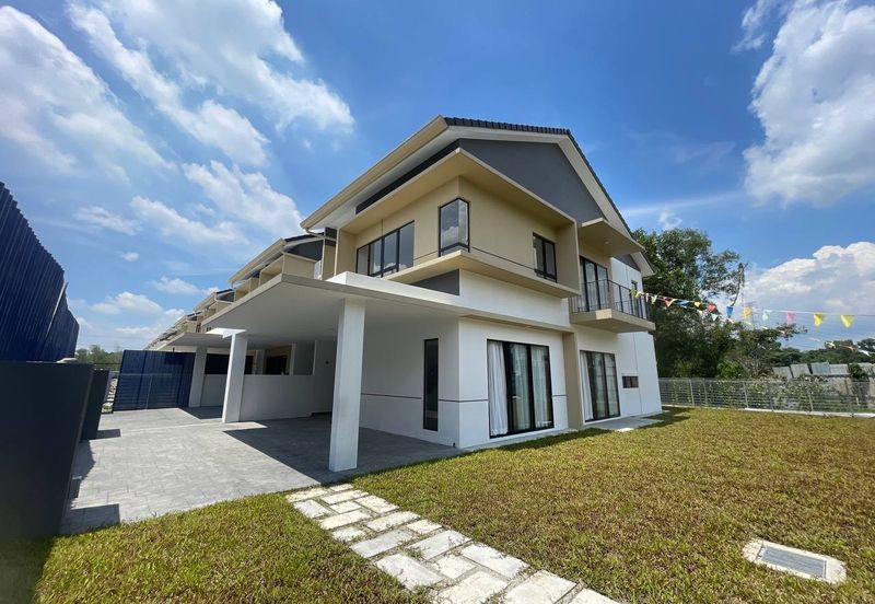 Tilia Encorp Cahaya Alam