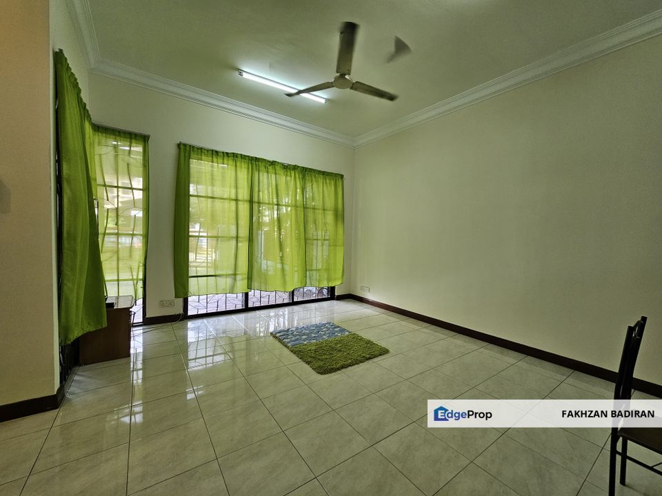 2 Storey Freehold Terrace House at Bukit Jelutong, Selangor, Bukit Jelutong
