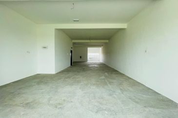 Shop House Or Shop Office For Rent In Taman Emas Bidor Perak