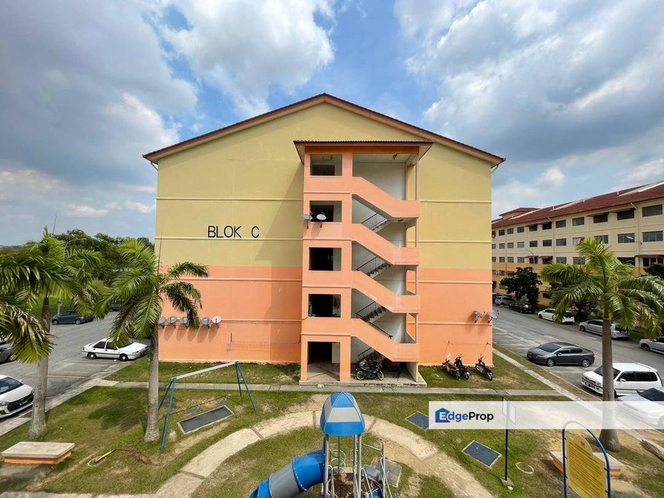 Lowcost Pangsapuri Aman Perdana Meru Bandar Klang For Sale Rm110 000 By Muz Hafiz Edgeprop My