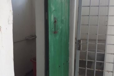 3 Storey Heritage Shop @ Jalan Bunga Raya for Rent