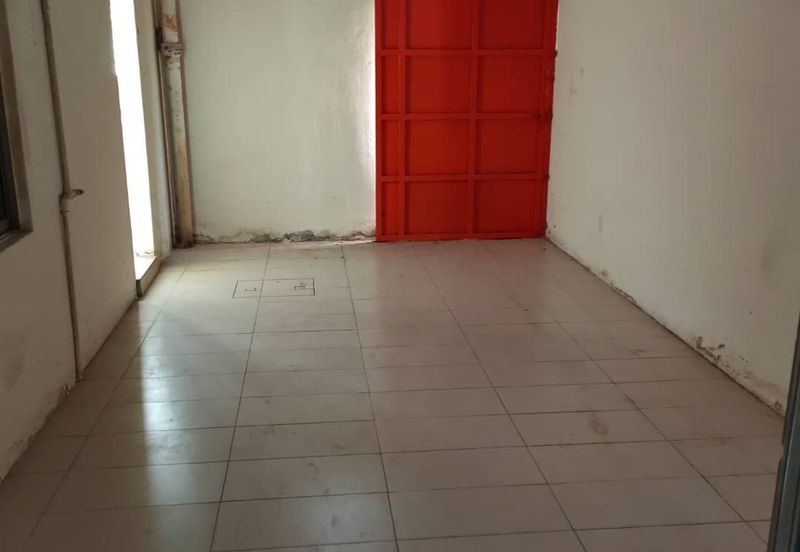 Taman Malim Jaya Main Road Shop for Rent