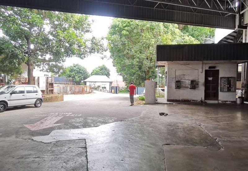 JALAN KAW. PERINDUSTERIAN BUKIT RAMBAI