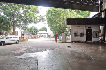 JALAN KAW. PERINDUSTERIAN BUKIT RAMBAI