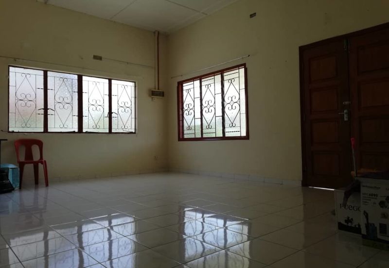 Klebang Single Storey Bungalow For Sale
