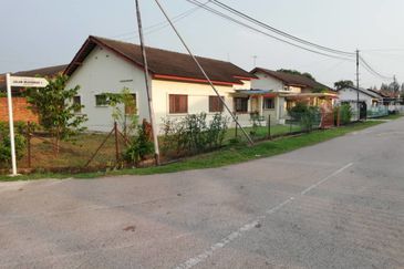 Klebang Single Storey Bungalow For Sale