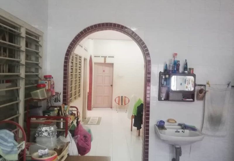 Bukit Beruang @Corner Lot Single Storey Semi-D FREEHOLD For Sale