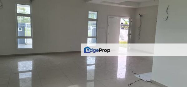 A big condo in Kampung Lapan for sale., Melaka, Melaka Tengah