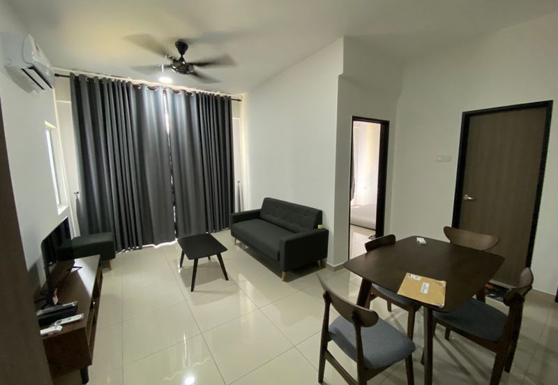 NOVO 8 Dual Key Unit More Privacy (4-6 ppl) Furnishing Unit For Rent