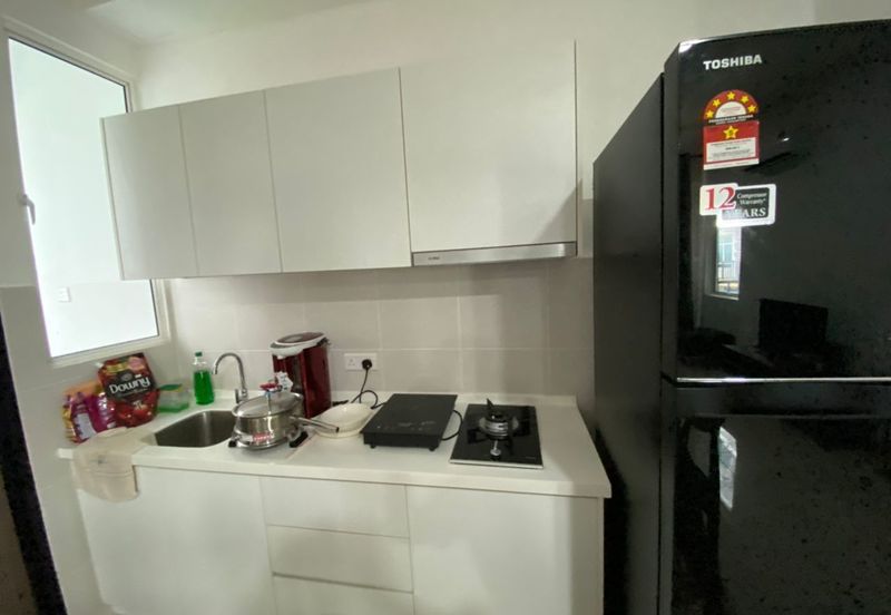 NOVO 8 Dual Key Unit More Privacy (4-6 ppl) Furnishing Unit For Rent