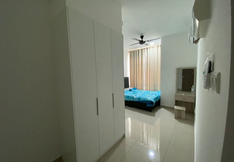 NOVO 8 Dual Key Unit More Privacy (4-6 ppl) Furnishing Unit For Rent