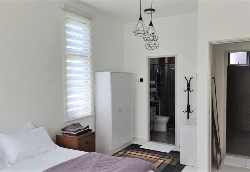 Grand Residence Full Furnishing with Wifi Extra Balcony Space