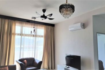 Grand Residence Full Furnishing with Wifi Extra Balcony Space