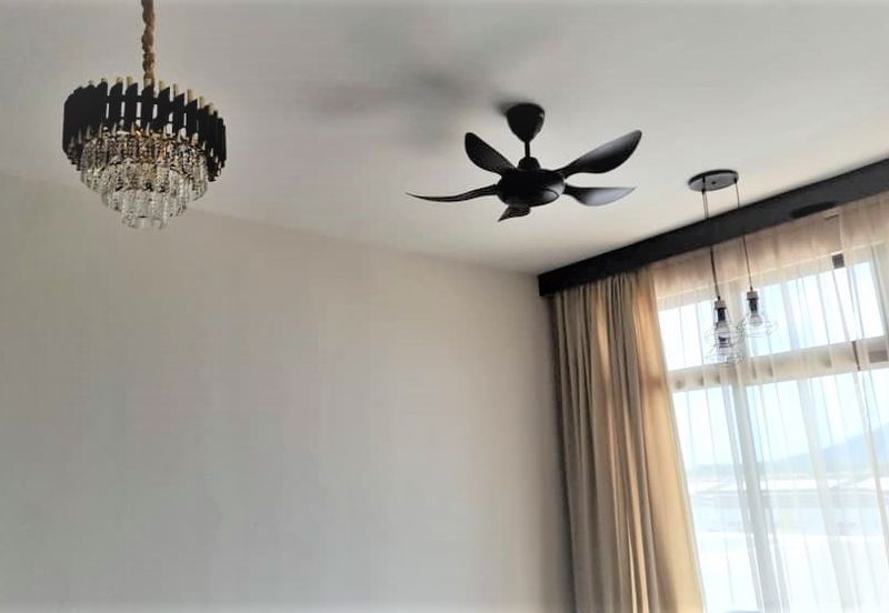 Grand Residence Full Furnishing with Wifi Extra Balcony Space