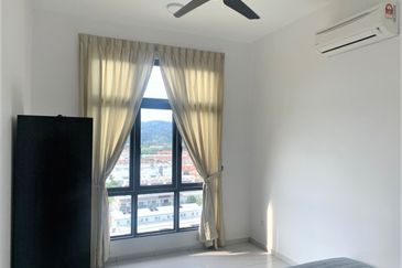 Corner Furnishing 3 Rooms Unit For Rent