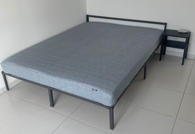 Corner Furnishing 3 Rooms Unit For Rent