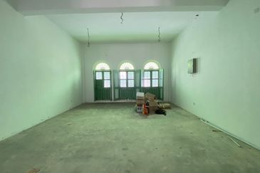 Kota Laksamana Jaya Hot Area Shoplot "Porto Historia" For Rent, Beside The Wave Condominium