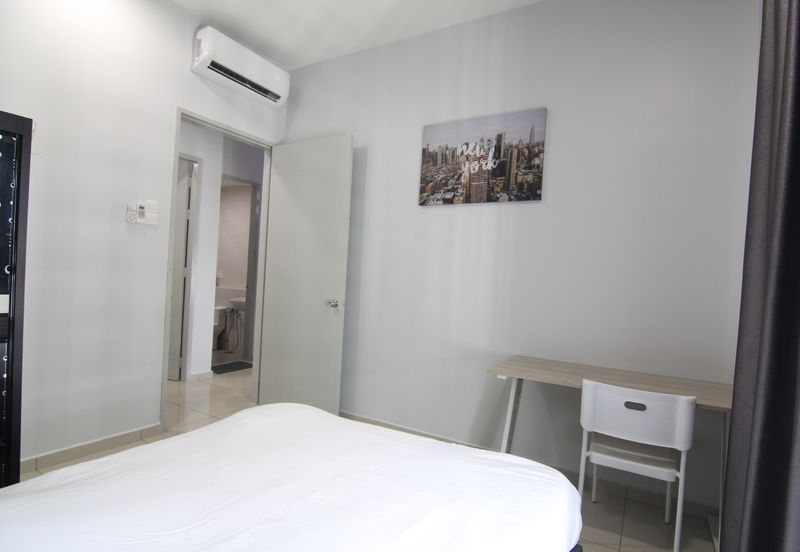 Parkland Residence 3 Furnishing Rooms 5 Mins to Jusco Aeon Melaka