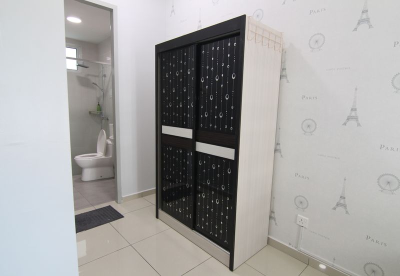 Parkland Residence 3 Furnishing Rooms 5 Mins to Jusco Aeon Melaka