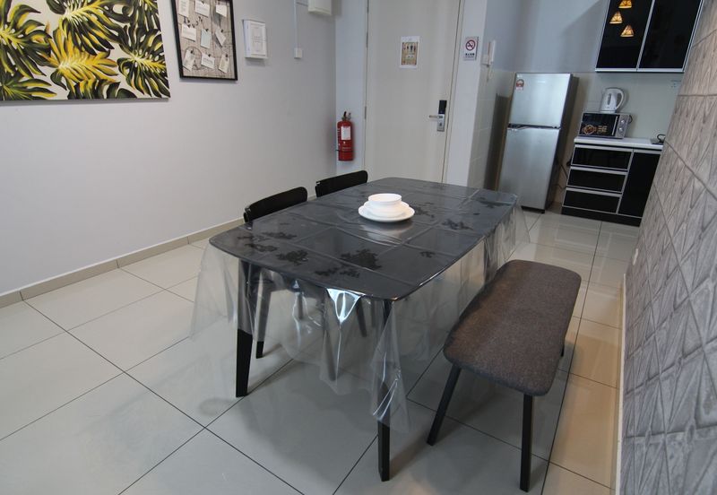 Parkland Residence 3 Furnishing Rooms 5 Mins to Jusco Aeon Melaka