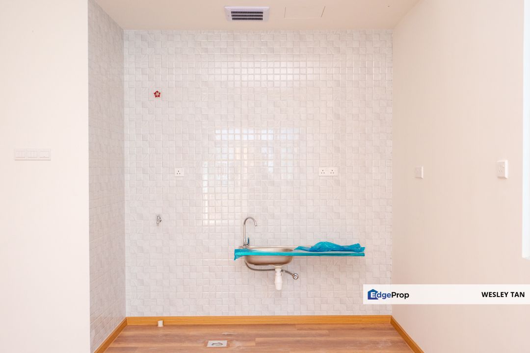 The Quartz Studio Best East View, Melaka, Melaka Tengah