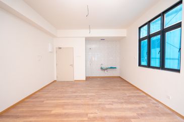 The Quartz Studio Best East View