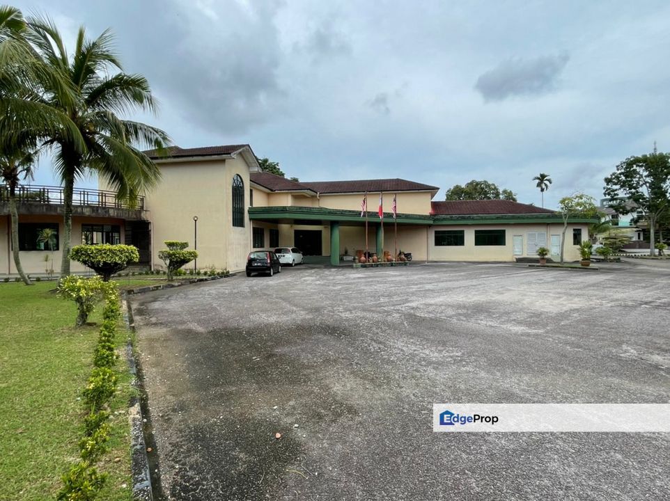 Double storey bungalow at Melaka Perdana For Sale., Melaka, Bandar Hilir