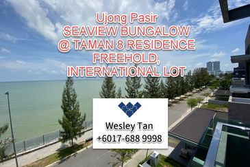 A super rare and exclusive sea view frontage 3 storey bungalow is now on the market.