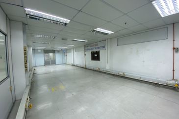 Batu Berendam Free Trade Zone Factory