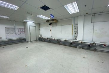 Batu Berendam Free Trade Zone Factory