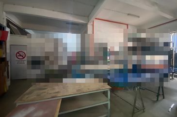 Malim Factory and Warehouse with Office Room For Sale