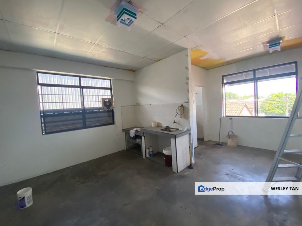 Malim Factory and Warehouse with Office Room For Sale, Melaka, Melaka Tengah