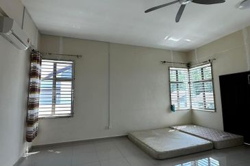 2.5 Storey semi-s in Puncak Bertam for sale