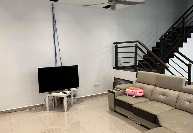 2.5 Storey semi-s in Puncak Bertam for sale