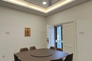 2.5 Storey semi-s in Puncak Bertam for sale