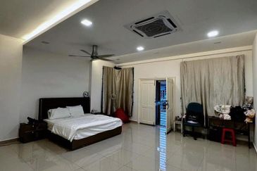 2.5 Storey semi-s in Puncak Bertam for sale