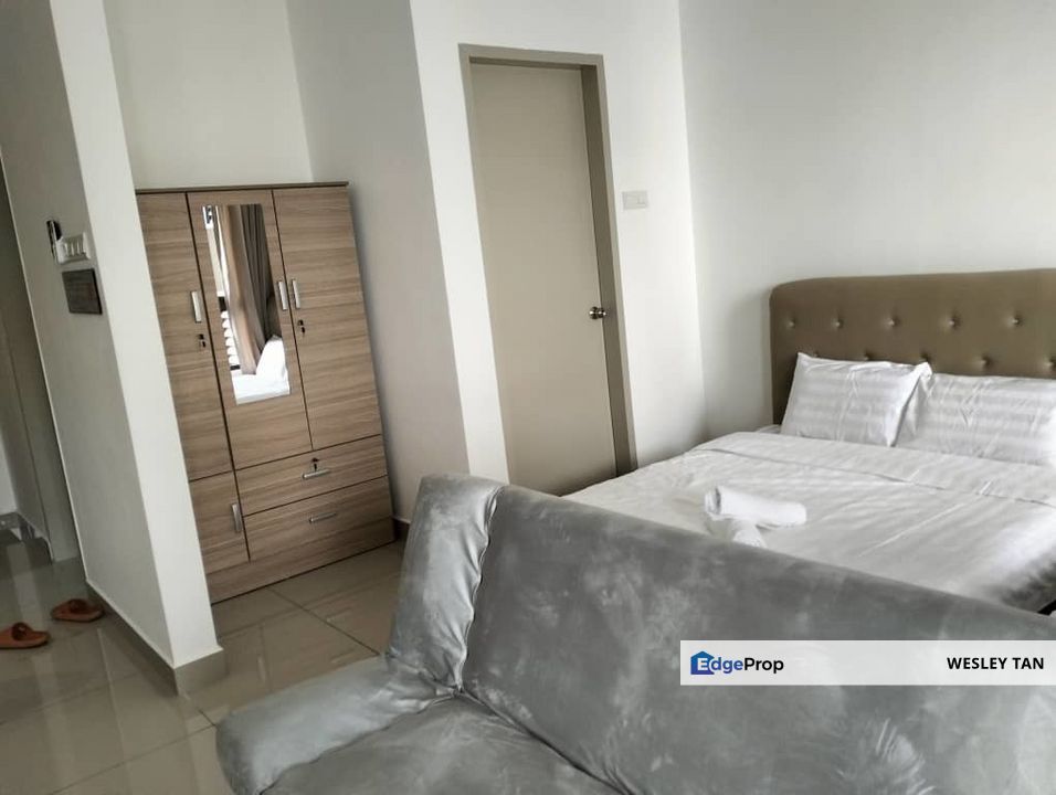 Bali Studio Seaview Top Level Furnishing Unit For Sale, Melaka, Melaka Jaya